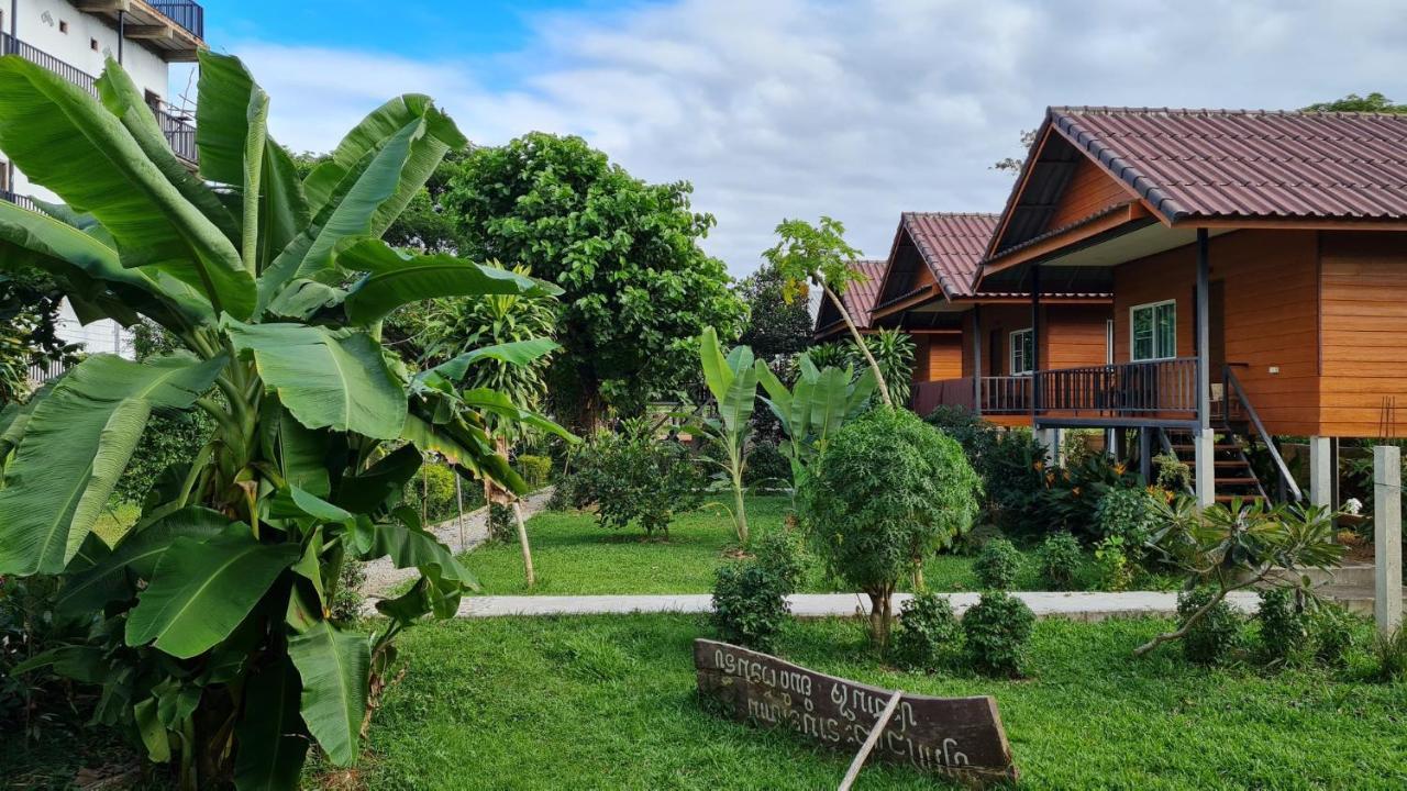 Pasanchai Bungalow Vang Vieng Exterior foto